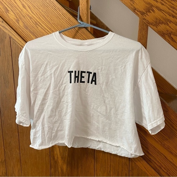 Theta Crop Top Size Large 100% Cotton - Picture 1 of 3